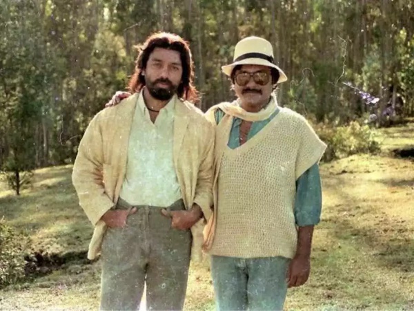 100க்கும் மேற்பட்ட படங்கள்