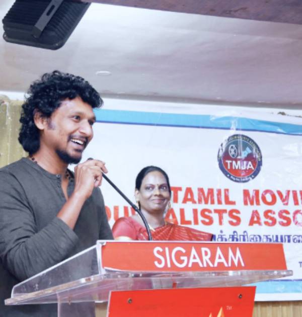 தளபதியுடன் மாஸ்டர்