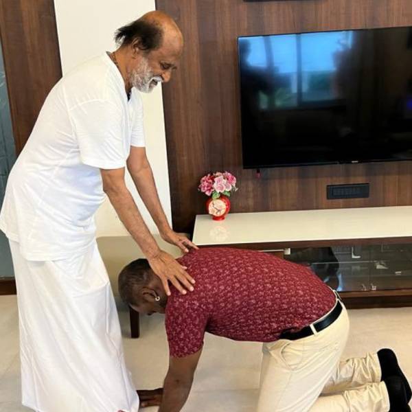 ரஜினியிடம் லாரன்ஸ் ஆசி 