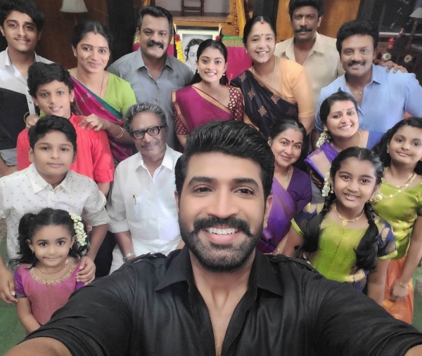 எங்கேயோ பார்த்த போல இருக்கே