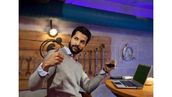 பயமுறுத்துதா 