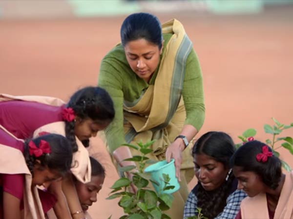 கிராமத்திற்கு வந்த காரணம் இதுதான்