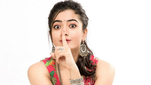 சமூக வலைதளங்களில் ஆக்டிவ்