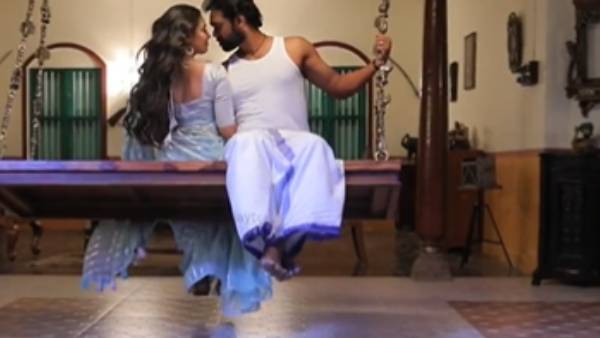 அம்மாடி அம்மாடி