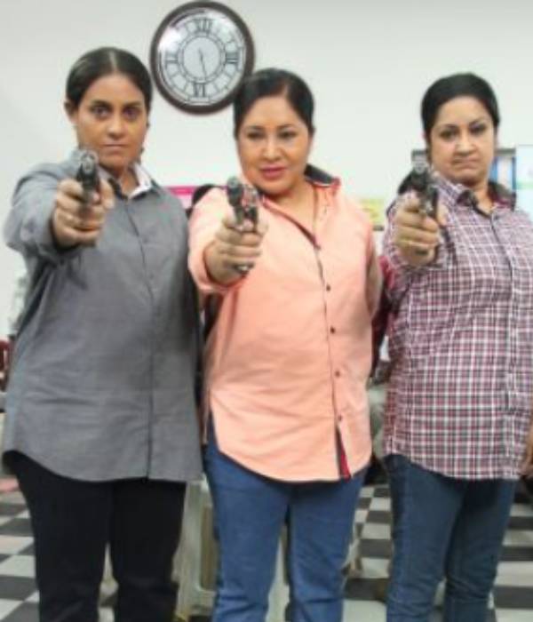 தனியார் சேனலில் ஒளிபரப்பு 