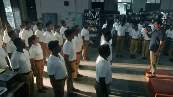 போலீஸ் கேரக்டர்