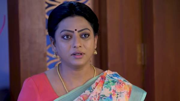 கதறியழும் இனியா கதறியழும் இனியா