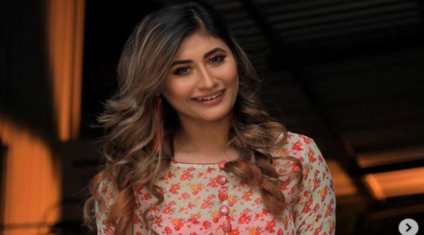 கொஞ்சும் தமிழ்