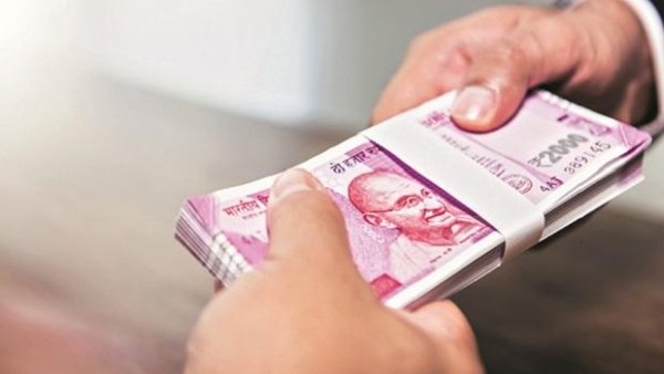  கண்காணிப்பு என்றால் என்ன? சோர்ஸ் எப்படி வருகிறது?