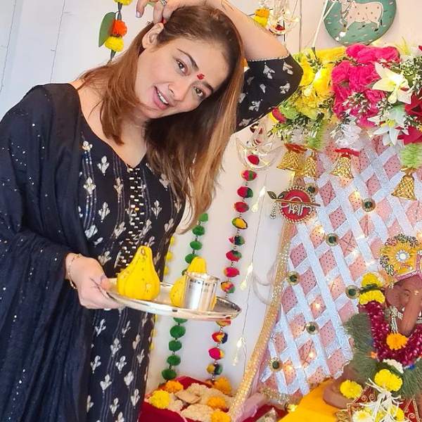 விநாயகர் சதுர்த்தி கொண்டாடிய கிரண் விநாயகர் சதுர்த்தி கொண்டாடிய கிரண்