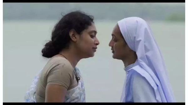 மனித உணர்வுகளை பேசும் காலக்கண்ணாடி மனித உணர்வுகளை பேசும் காலக்கண்ணாடி