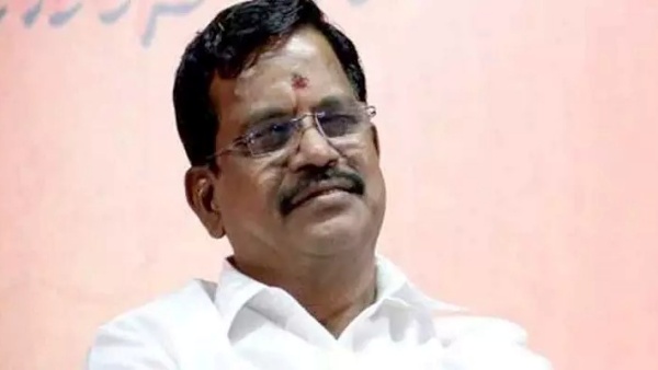 தோள் கொடுத்த விஜயகாந்த்