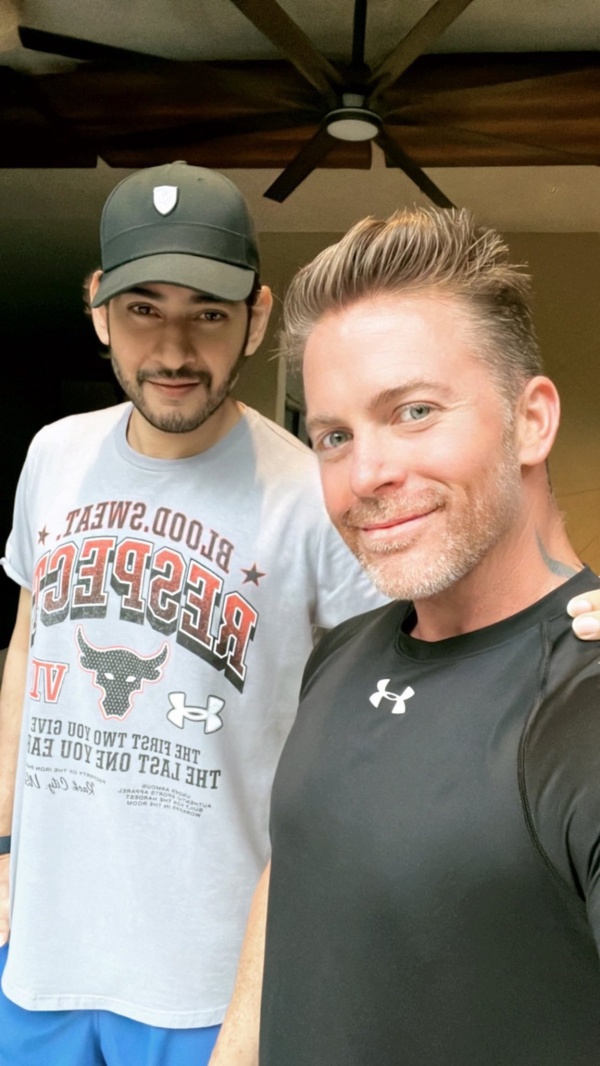 சிக்ஸ்பேக் வைக்கிறாரா மகேஷ் பாபு சிக்ஸ்பேக் வைக்கிறாரா மகேஷ் பாபு