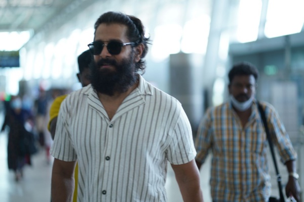 கேரளாவில் கோப்ரா -நட்சத்திரம் நகர்கிறது டீம்