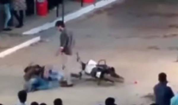 வரிசையாக லீக் ஆகுது 