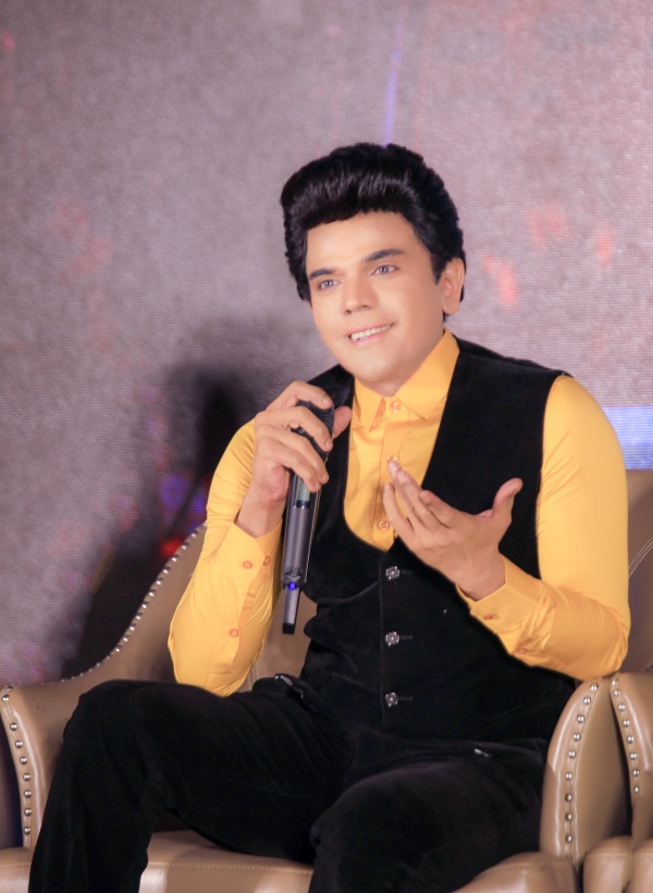 பத்திரிகையாளர்களுட சந்திப்பு