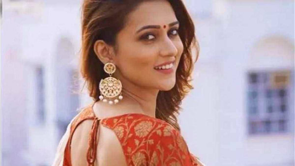 பெண்களை புண்படுத்திவிட்டார்