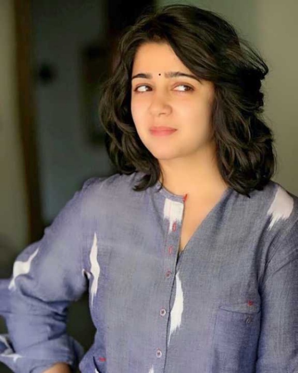 தயாரிப்பில் இறங்கிய சார்மி தயாரிப்பில் இறங்கிய சார்மி