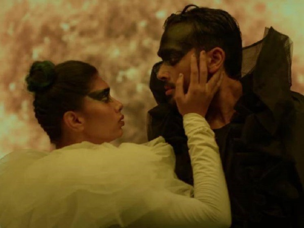 டிரைலர் எப்படி இருக்கு