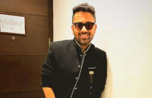 பலாத்காரம் செய்தார் பலாத்காரம் செய்தார்