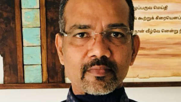 பிரைட்டாகும் விஜய் கண்கள் பிரைட்டாகும் விஜய் கண்கள்