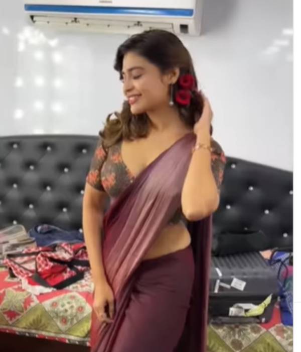 இப்போ பூஜா ஹெக்டேவா