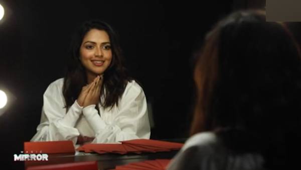 மேஜிக் மிரர் ஷோவில் அமலா பால்