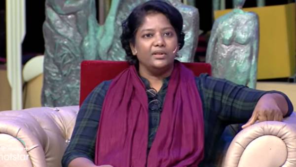 வாய் மூலமாக சோறூட்டிய அம்மாக்கள்