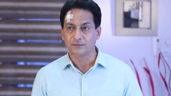 வீட்டை விட்டு வெளியே அனுப்பிட்டாங்க