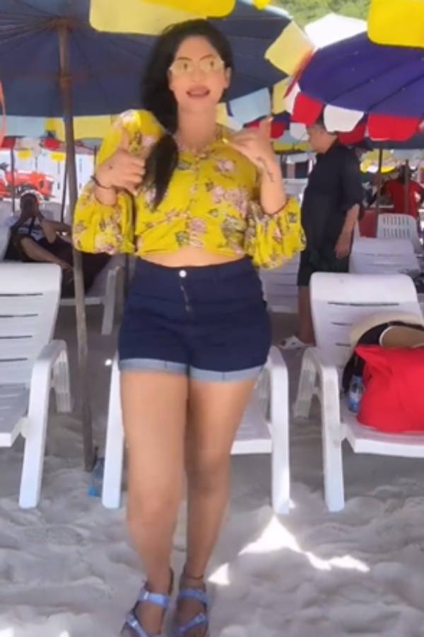 பாங்காக்கில் குத்தாட்டம்