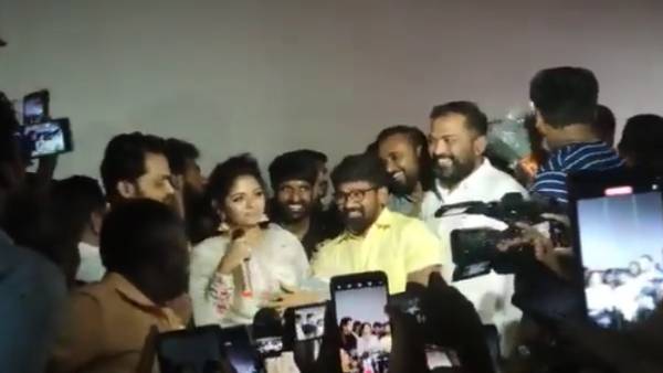 எல்லாத்தையும் டிரெண்ட் ஆக்குகிறார்கள்