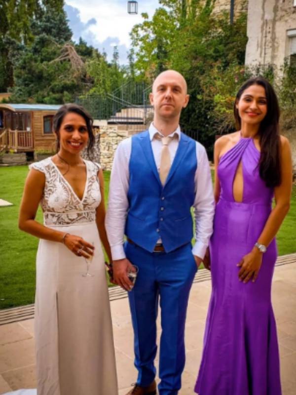 தங்கை இருக்காரா தங்கை இருக்காரா