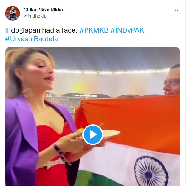 லட்டு கொடுத்து கொண்டாட்டம் 