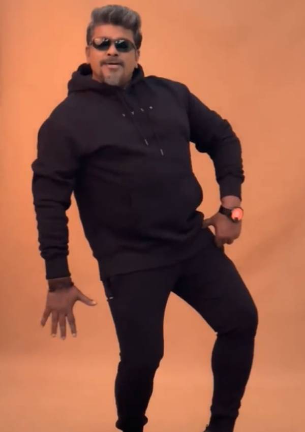  விலங்குகள் மட்டும் நடிக்கும் படமா 