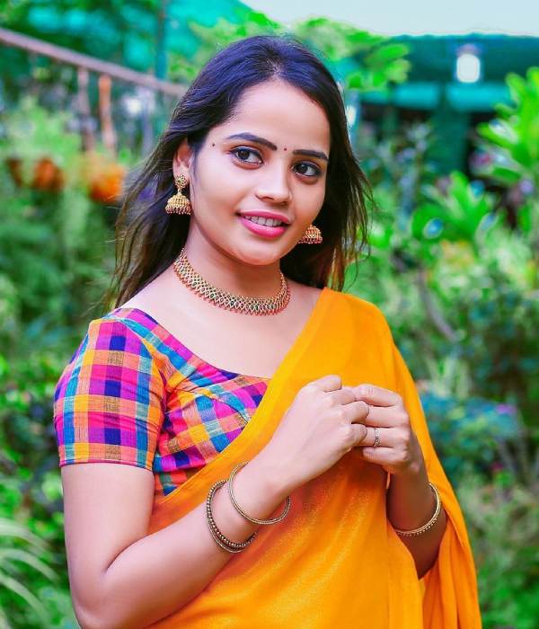 இளம் நடிகை தற்கொலை 