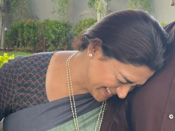 பிரபு தோளில் சாய்ந்து 