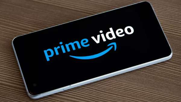 இரண்டு பாகங்களையும் வாங்கிய அமேசான்