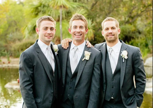 படத்திற்கு ஏற்பட்ட சிக்கல் சகோதரர்கள் நடித்து கொடுத்தனர்