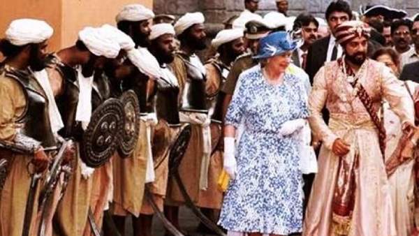 இந்தியாவிற்கு 3 முறை வருகை