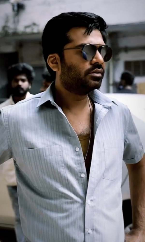 ஏராளமான ரசிகர்கள் 