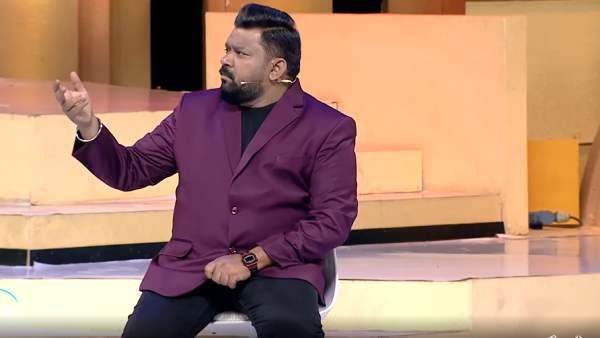 நீயா நானா நிகழ்ச்சி 