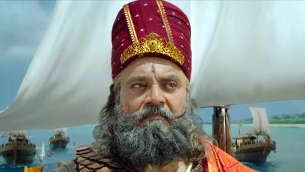 பெரிய பழுவேட்டரையர் சதி திட்டம் 