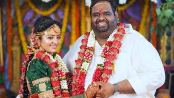  ரவீந்தர் -மகாலட்சுமி ஜோடி 