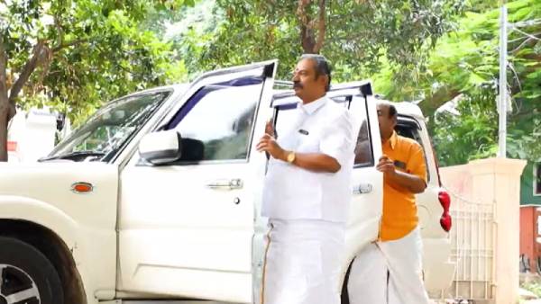 பாண்டியன் ஸ்டோர்ஸ் தொடர் 