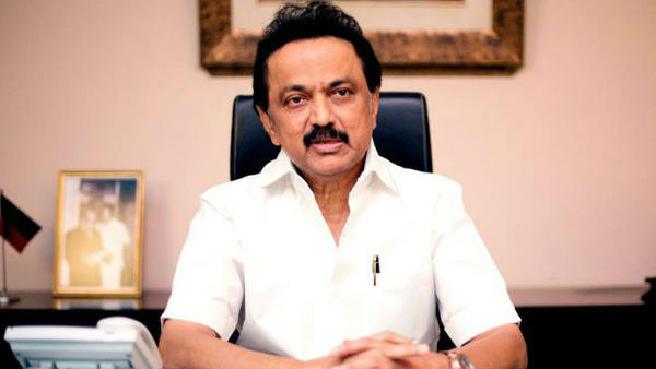 விருது விழாவில் அமைச்சர்கள் பங்கேற்பு