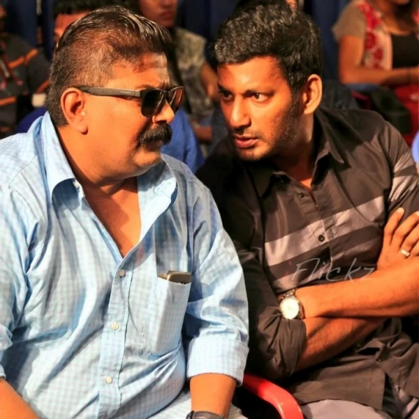 மிஷ்கின் புகழாரம் மிஷ்கின் புகழாரம்