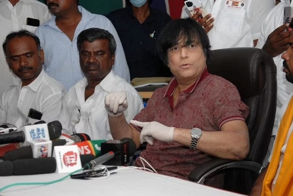 கவுண்டமணி ரியாக்‌ஷன்