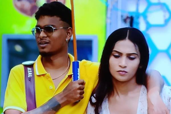  பராசக்தி வசனம் போல் பல விசித்திரமான போட்டியாளர்களை சந்தித்துள்ளது