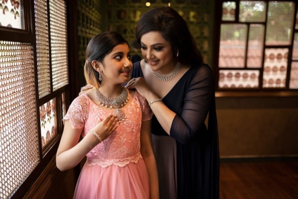 கணவர் உயிரிழந்தார்