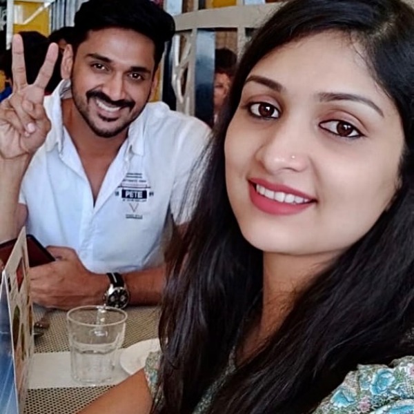 எல்லாமே பொய் 